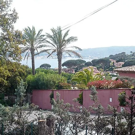 Sainte-maxime Sleeps 10 Pool Wifi *